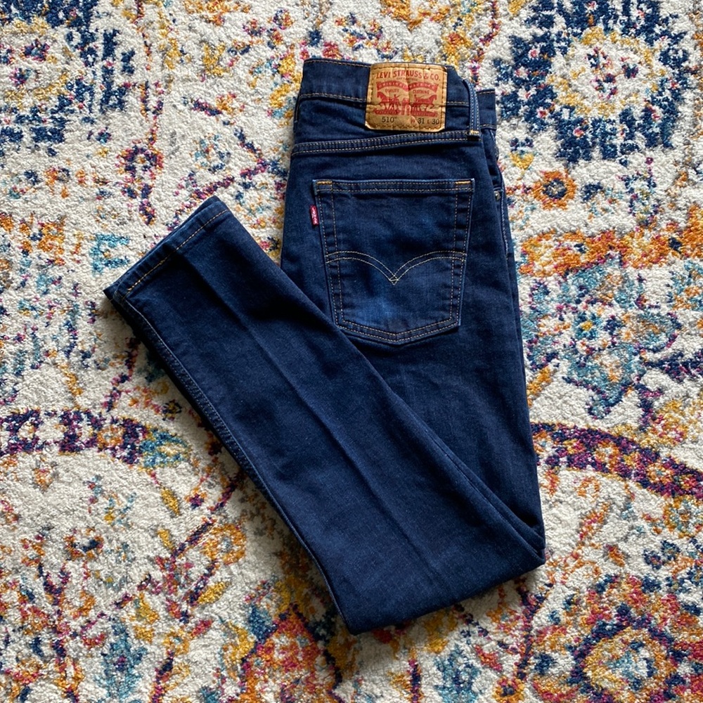 Levi Strauss dark blue slim fit stretchy jeans